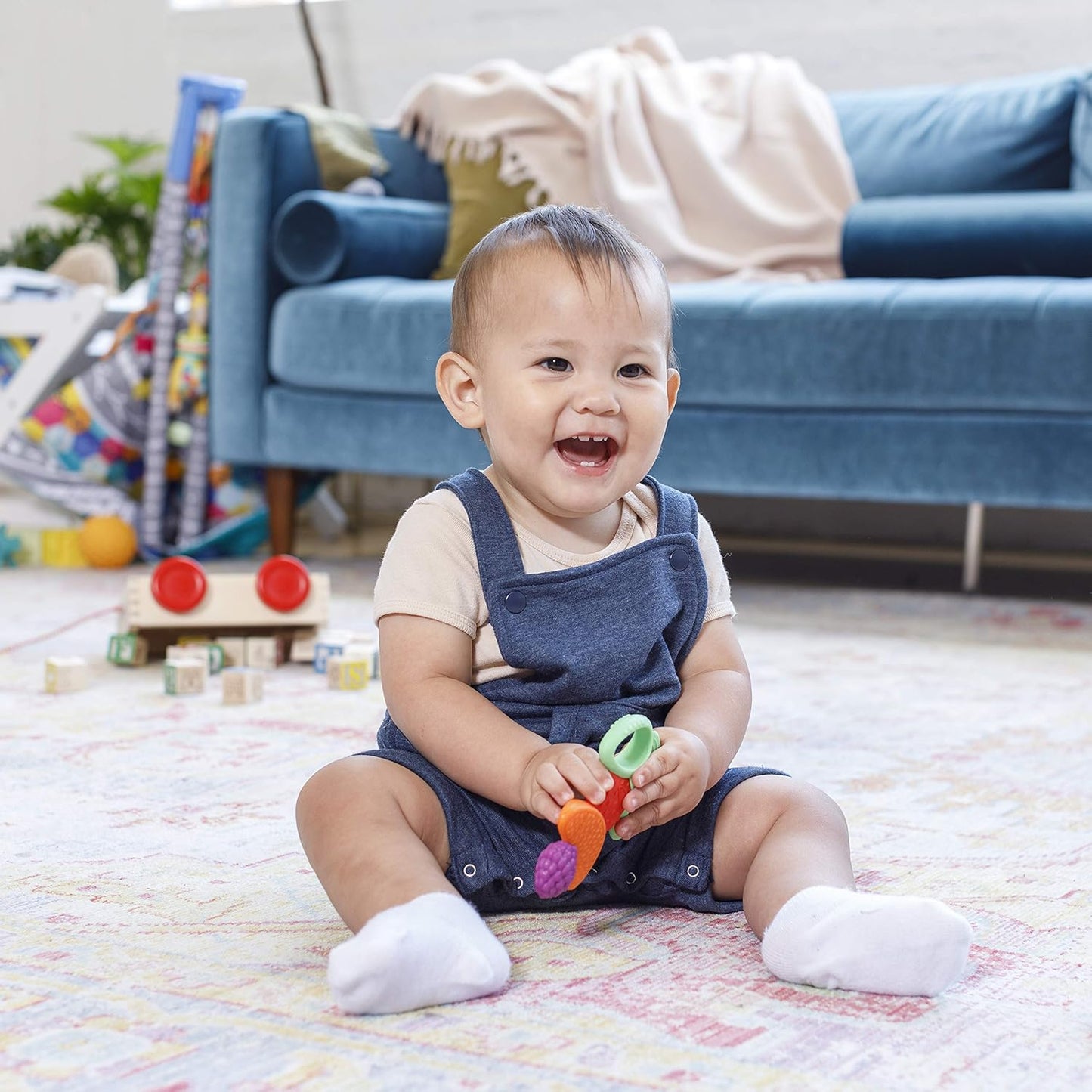 Infantino Lil' Nibbles Textured Silicone Baby Teether