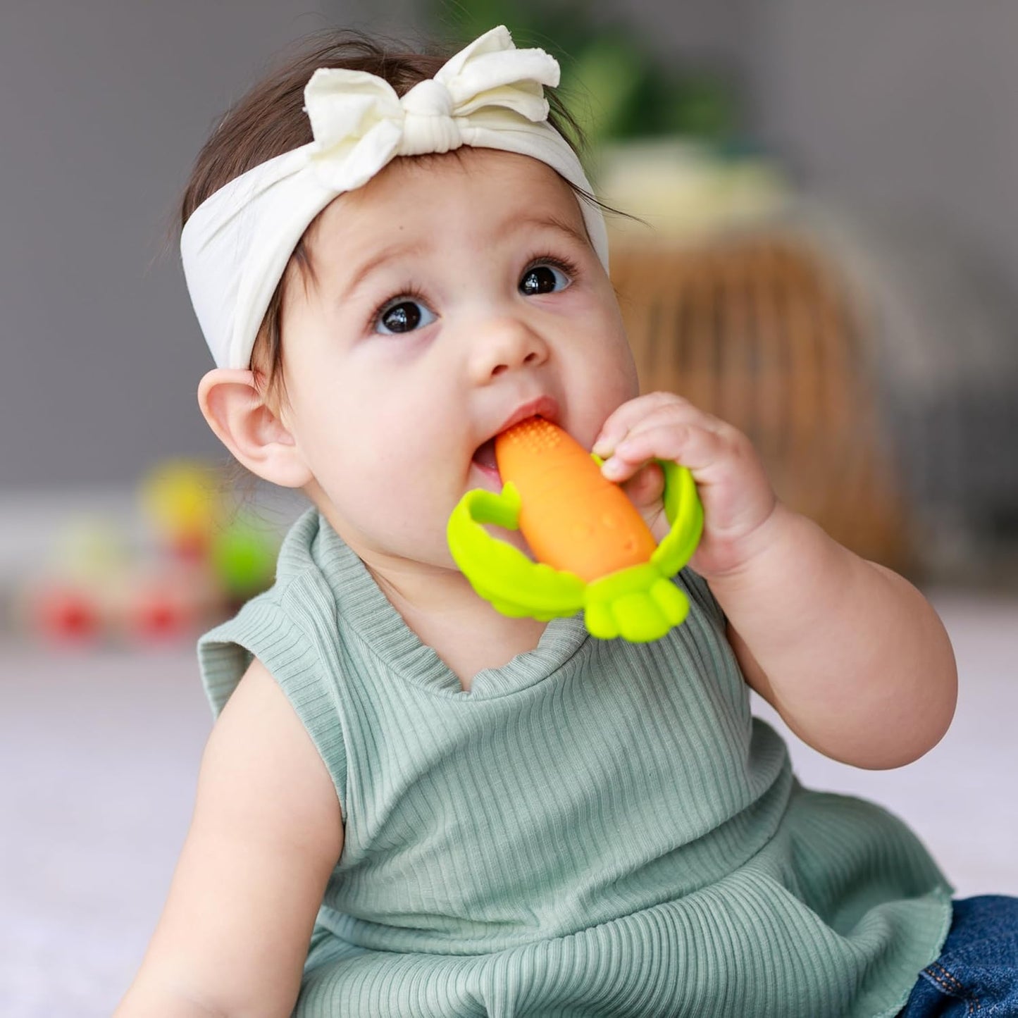 Infantino Lil' Nibbles Textured Silicone Baby Teether